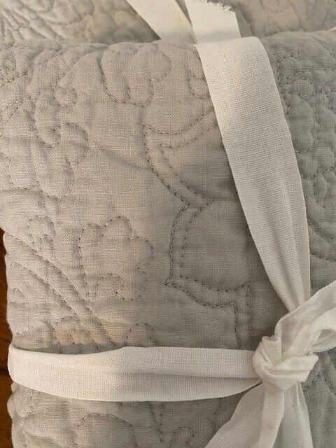 Pottery Barn 100% Belgian Flax Linen Floral Stitch Quilted Euro Shams, Soft Gray