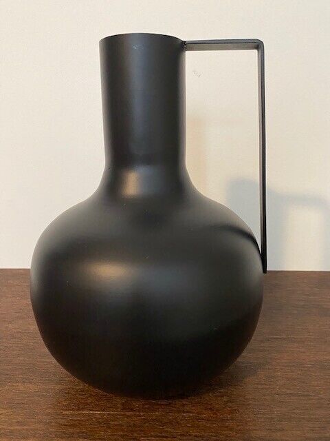 Black Metal Decorative Vase/Vases-10 1/2 x 9 in