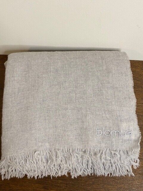 Pottery Barn Blomus Merino Wool & CashmereThrow Blanket, Microchip