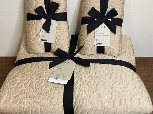 West Elm K/CK Silky TENCEL™ Floral Quilt & 2 Euro Shams, Sand