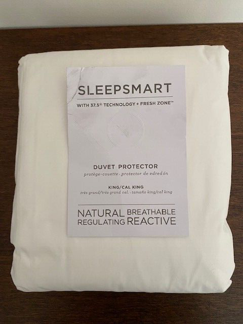 Pottery Barn K/CKSleepsmart 37.5® Technology Duvet Insert Protector