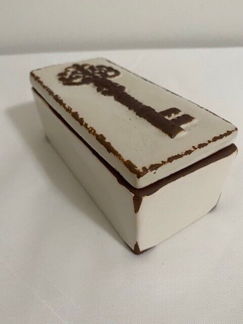 Brown and Cream 6'' x 3'' Ceramic Key Box