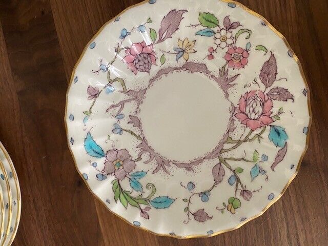 Royal Worcester Kashmir China, Made in England