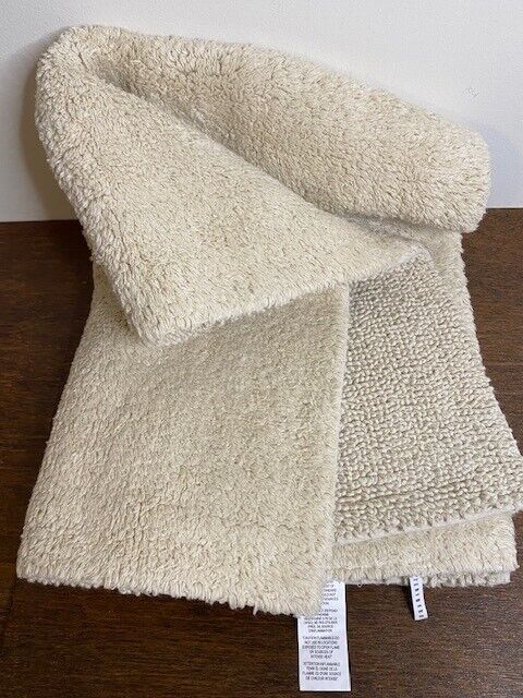 Pottery Barn Classic Loop Bath Mat, 21 x 34, Oatmeal