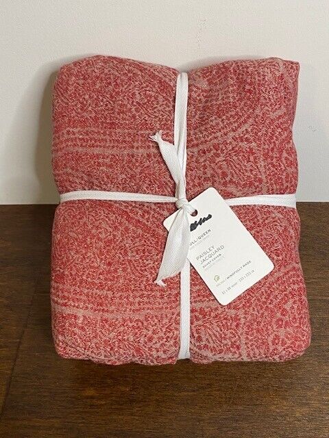 Pottery Barn Paisley Jacquard F/Q Duvet Cover, Red