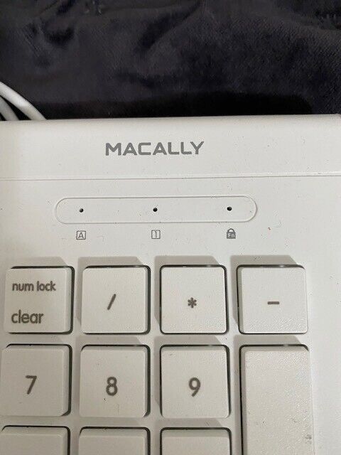 Macally White Keyboard and Mouse, wired