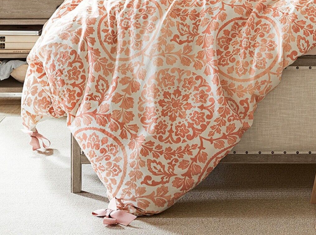 Pottery Barn K/CK Ana Medallion Cotton/Linen Duvet Cover, Coral & Ivory