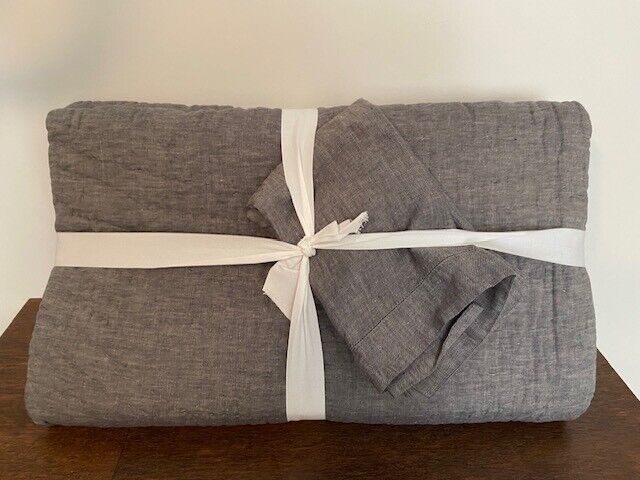 Pottery Barn Belgian Flax Linen Handcrafted F/Q Quilt & 1 Hemstitch Euro Sham