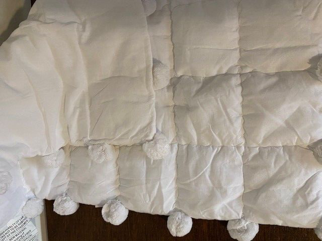 Pottery Barn Teen Pom Pom Quilted Standard Sham, White