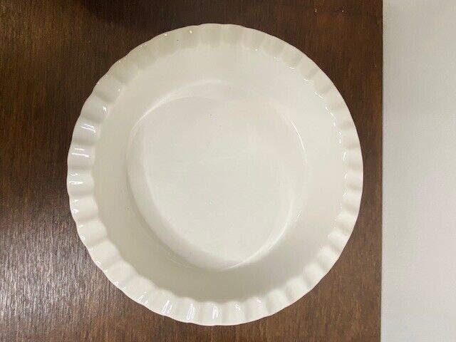 William Sonoma set of 3 stoneware pie dish